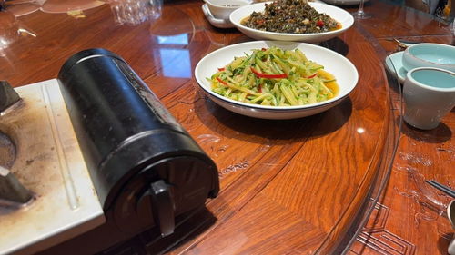 五味坊鱼头王（蓝湾天街店） 鲜香之源，正餐新地标